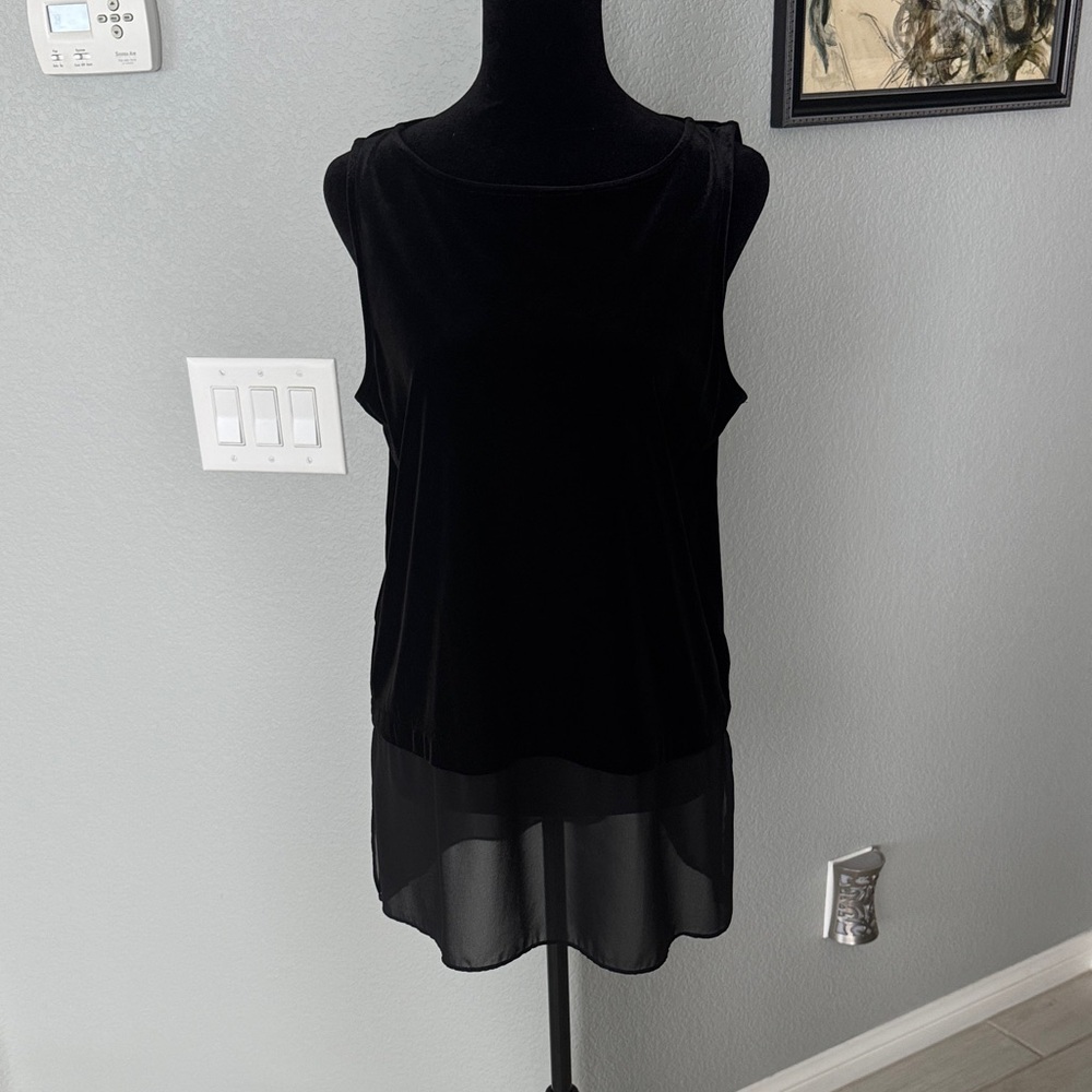 Great Black Top!!